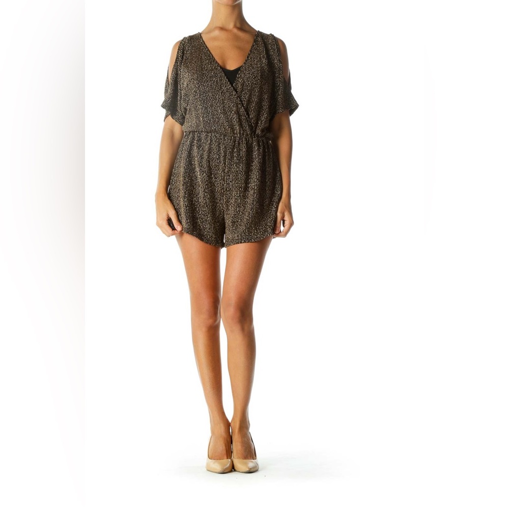 ASTR Black Gold Surplice Textured Cold Shoulder Short Sleeve Romper. Gold/black.